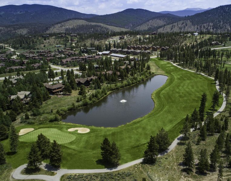 Breckenridge GC Beaver_Bear